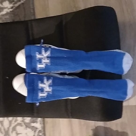 Kentucky Wildcats - LeBron James - Picture 4 of 4